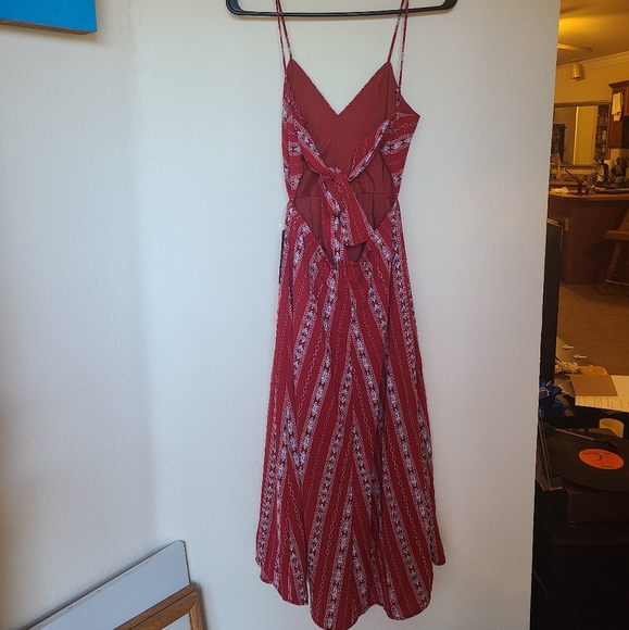 ☆NWT Lulus Calabash Rust Red Print Midi Dress XS☆ - Picture 6 of 8